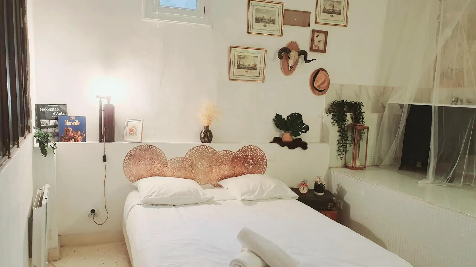 Suites En Plein Coeur Du Panier Et Vieux Port Marseille 0*,  France